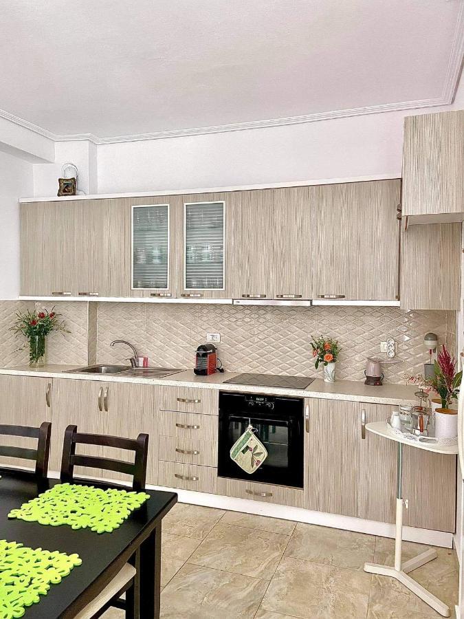 Iraa'S Apartment Sarande Ngoại thất bức ảnh
